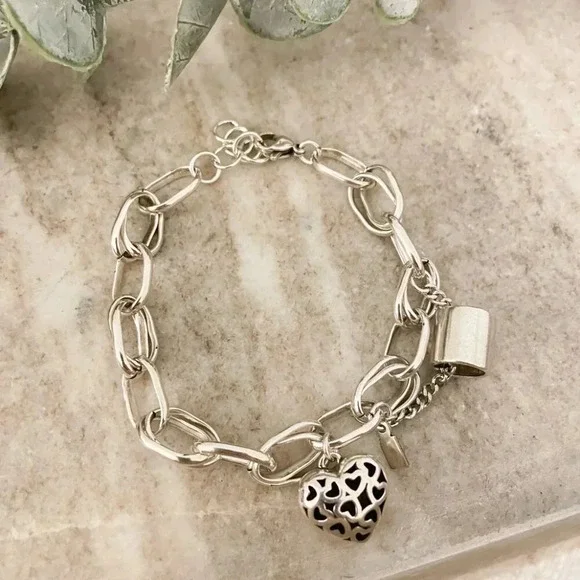 925 Sterling Silver Heart Link Bracelet Chunky Statement Bracelet Heart Charm - Picture 7 of 10